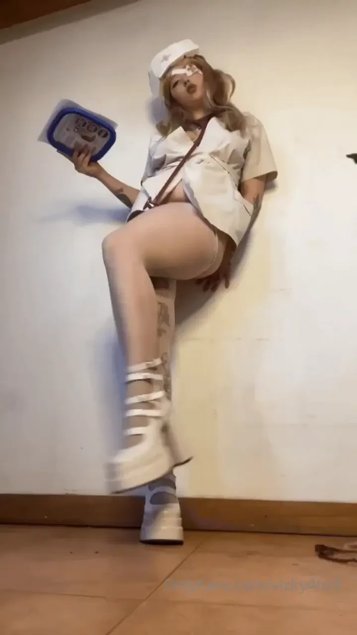 Waiting for you https onlyfans com vicky4brilvip 