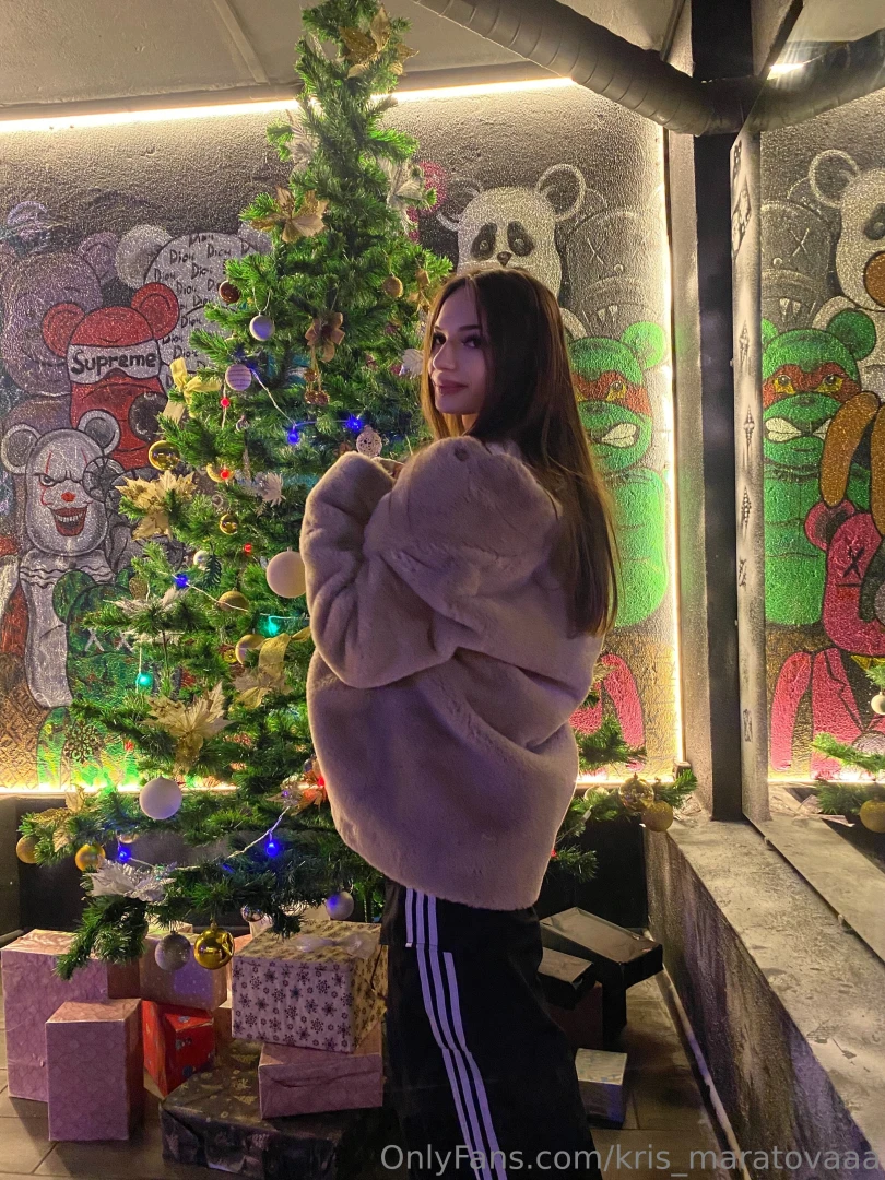 When the holiday spirit is all around it s hard not to feel warm and 