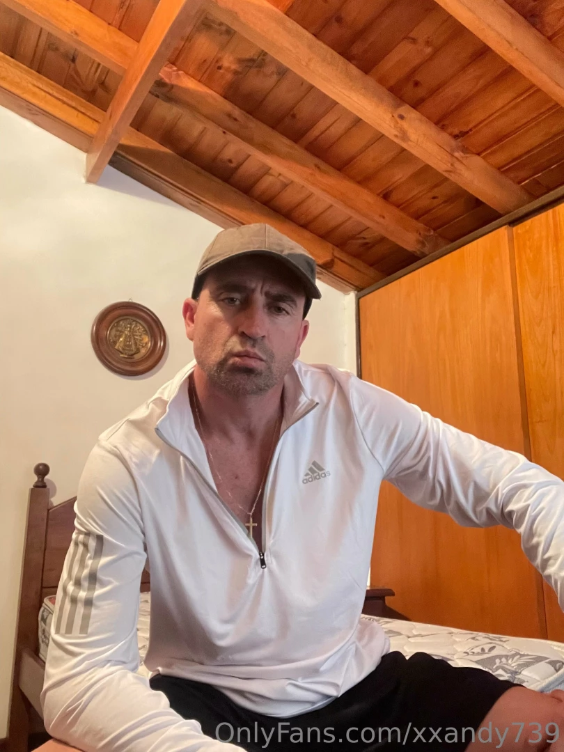 Hello bb i leave you some pictures so you can see me escrbis 