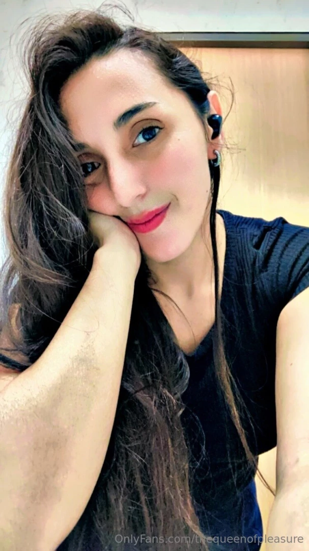 Thequeenofpleasure 