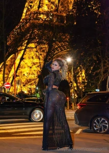Hey boy check out my friend victoriacoelhot brazilian goddess with the part 46