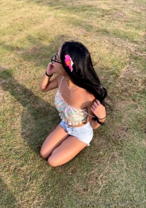 Miapetite18 warning i might look sweet and tiny but don t let that part 1