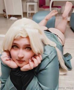 For my feet tummy and booba lovers someone asked me for a bj video so