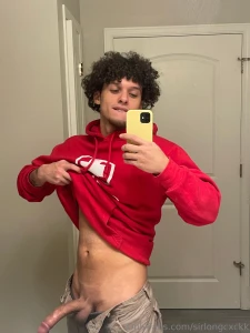 Just got back home from work down to get throat fucked