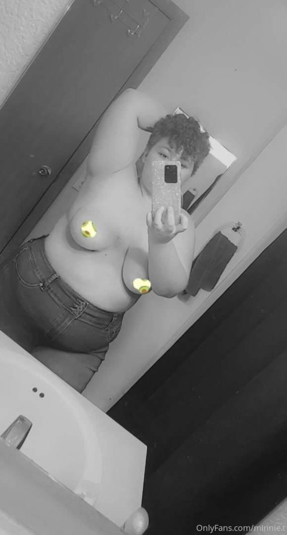 Go sub to this hot babe https onlyfans com u134444311 rec 52335096 part 1 