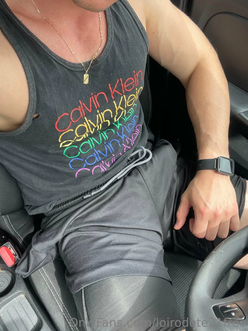I put my hard dick out going to the gym 