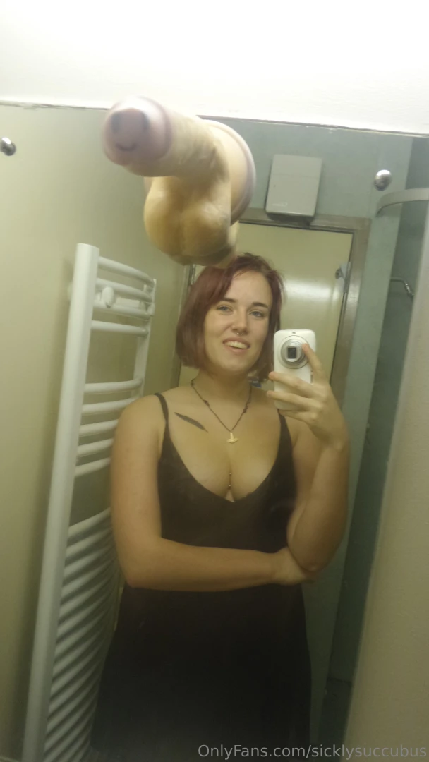 If you re not subbed to my vip page yet you re missing out on 