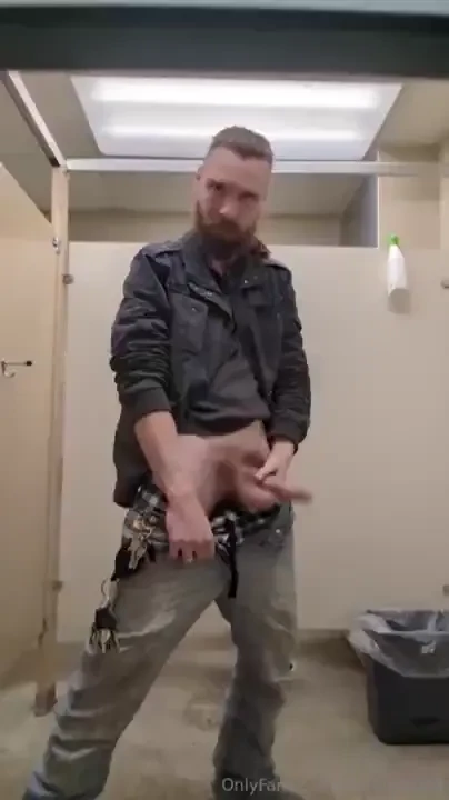 I m frequently asked how i hide my manhood in public particularly at part 4 