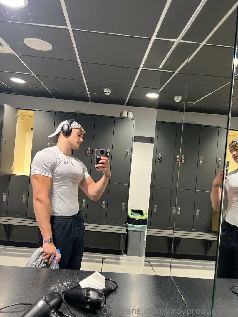 If you are bored then you have to check my exclusive page out now 50 