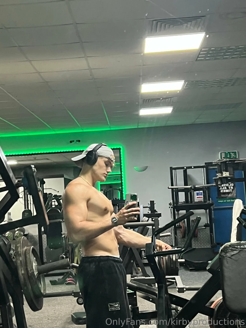 Don t miss the chance to see me at my very best everything you need is 