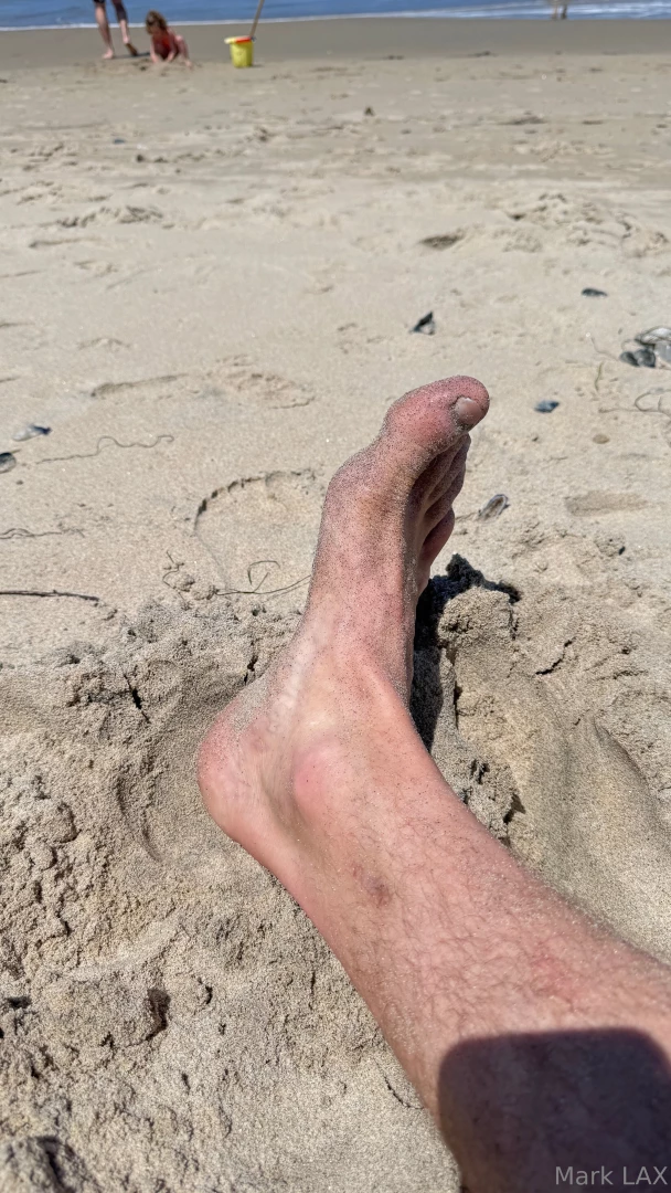 Feets at the beach part 2 
