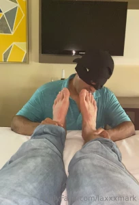 My first foray into the footmaster slave fantasy was a fantastic and part 4