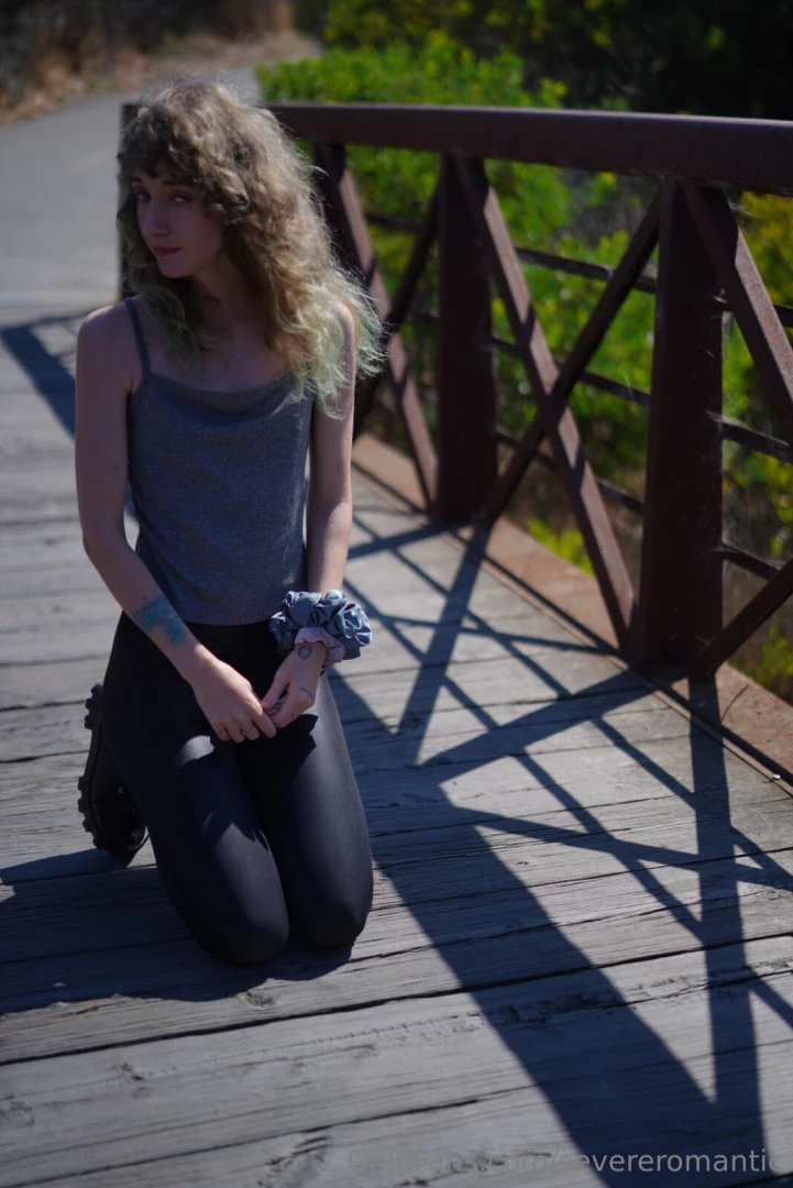 Feeling hella fucking old looking help me pay for botox please i m part 36 