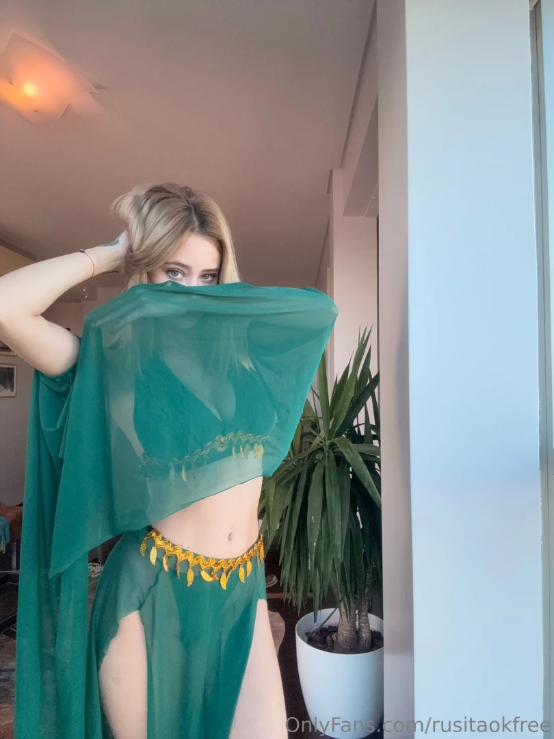 Ve a ver lo que sub a p gina vip baby rusitaok 