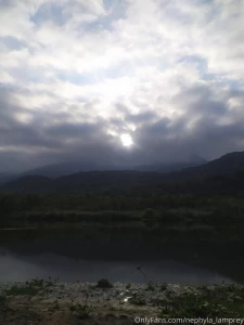 Just a little flash video by the water i m thinking of getting a new part 4