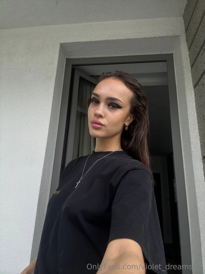 Smokey eyes do the trick could you stand my gaze 