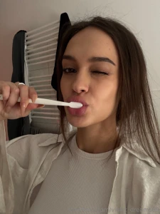 Will the taste of toothpaste or your dick be in my mouth tonight