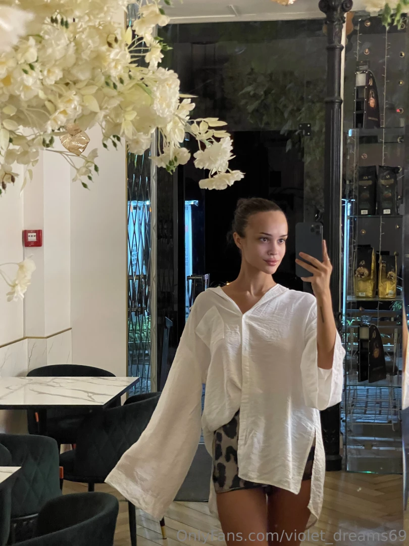 I recently visited the most beautiful and cozy restaurant of my life 