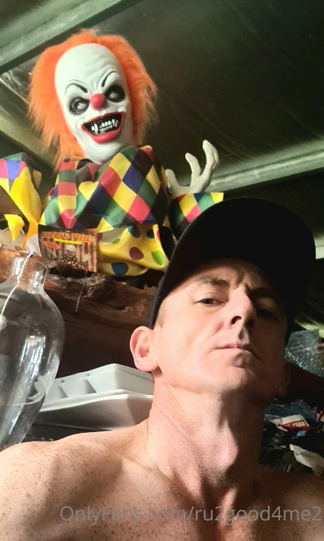 Sunday sesh with this guy not sure how i feel he said he a sex circus 