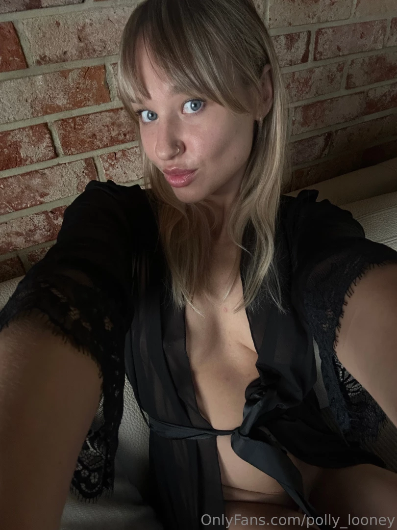 I love spring weather sooooo much just recently it was snowy and cold 