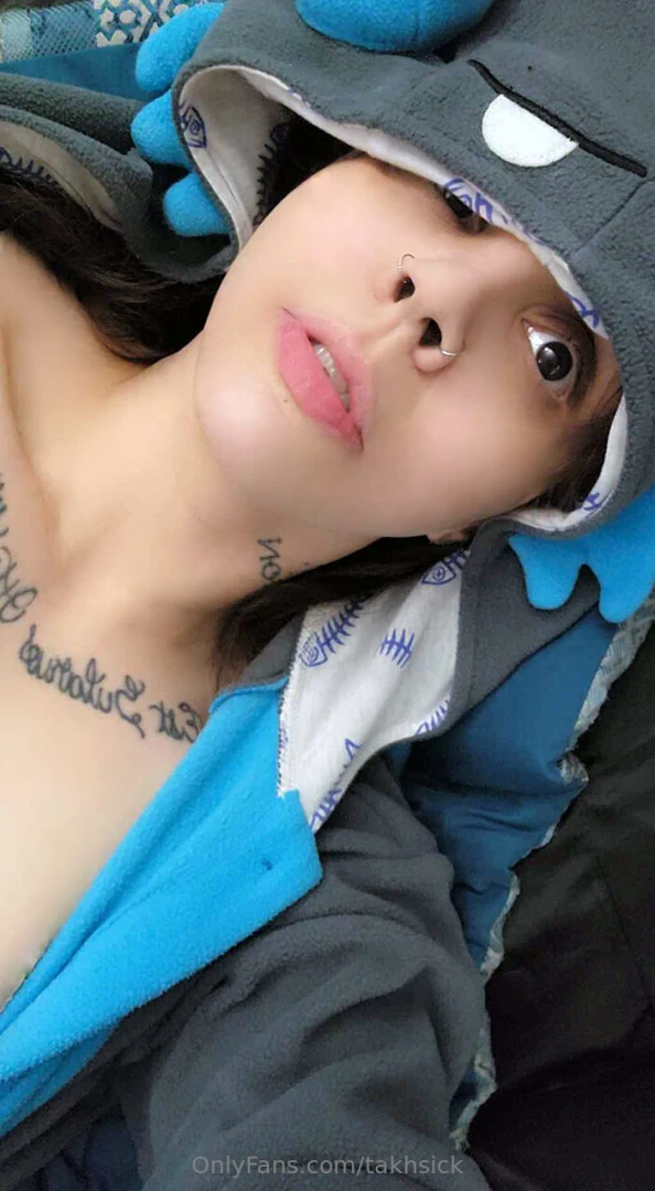 Fat tits bad attitude and a murloc onesie gonna start uploaded lots of part 5 