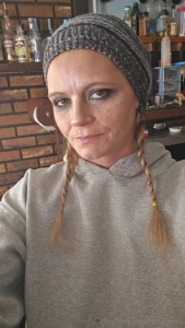Good afternoon my lovely fans and followers i am working on my vip