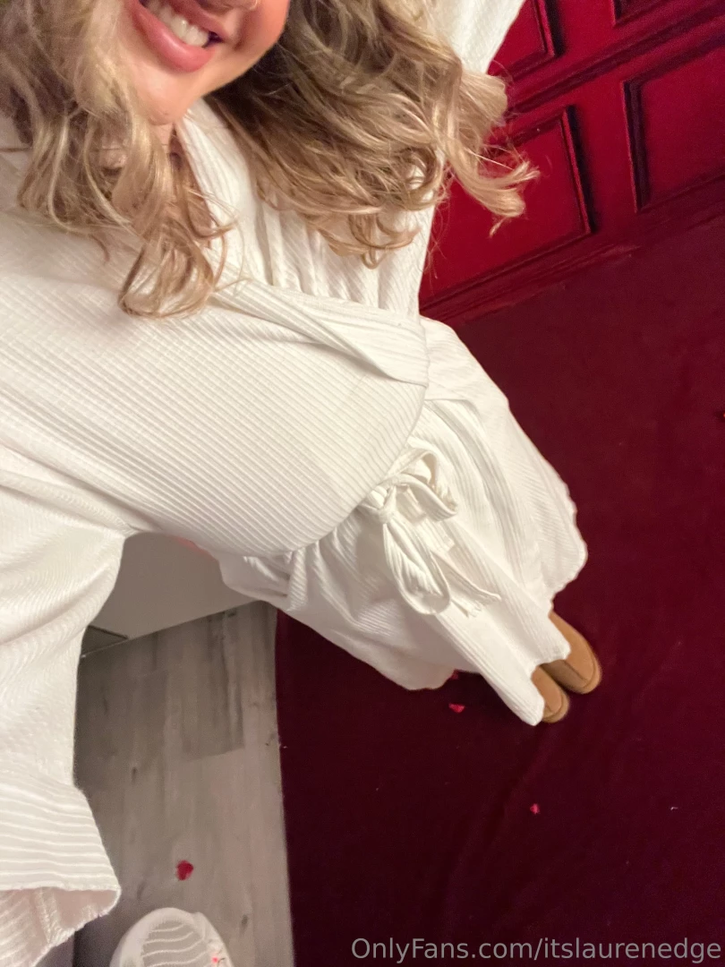 A sneak peek of what i ve been up to today what s under my robe 