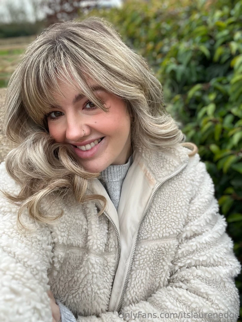 Happy monday part 2420 