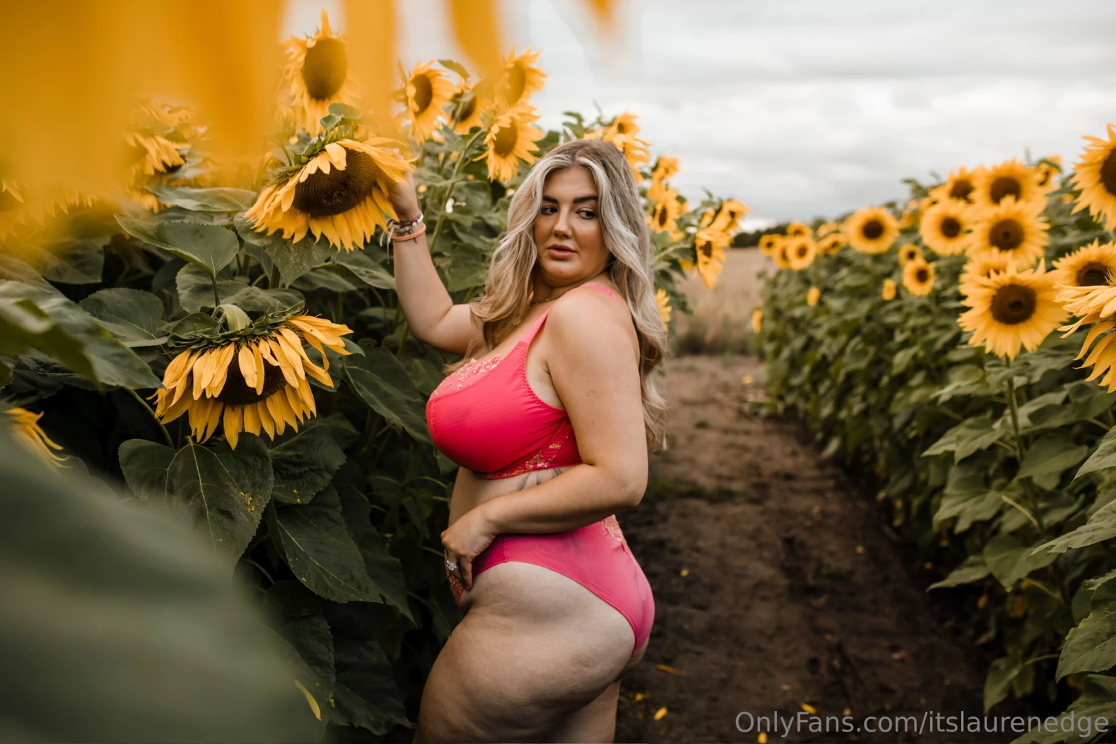 Did you enjoy your wake up pics this morning part 1 