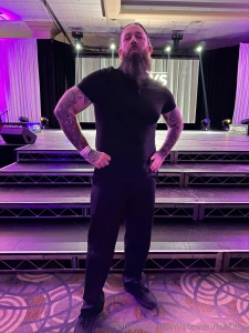 Sfw photo dump from exxxotica this weekend