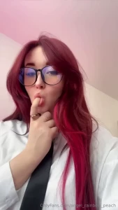 I think there should be something else instead of that finger