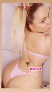 How loud do you think you can make me scream part 1