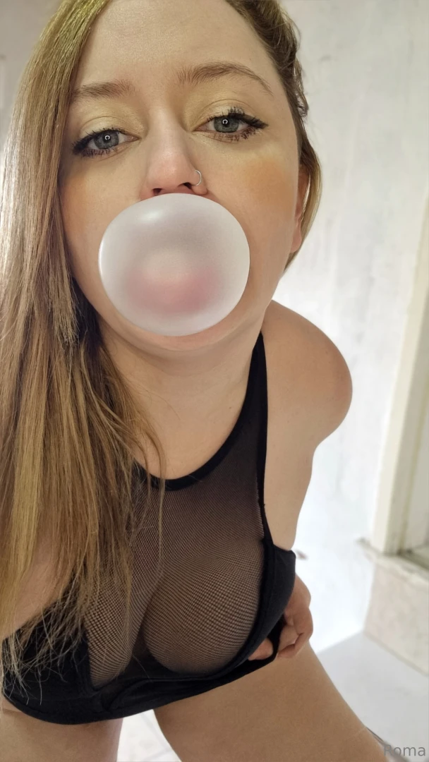 Which is bigger hehe 