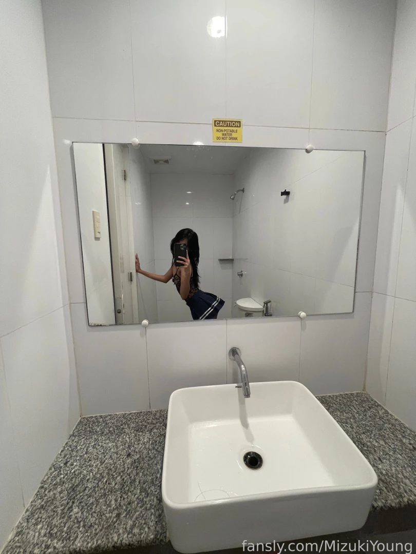 Asianschoolgirl schoolgirl highschool highschoolteen sexyteen student part 1 