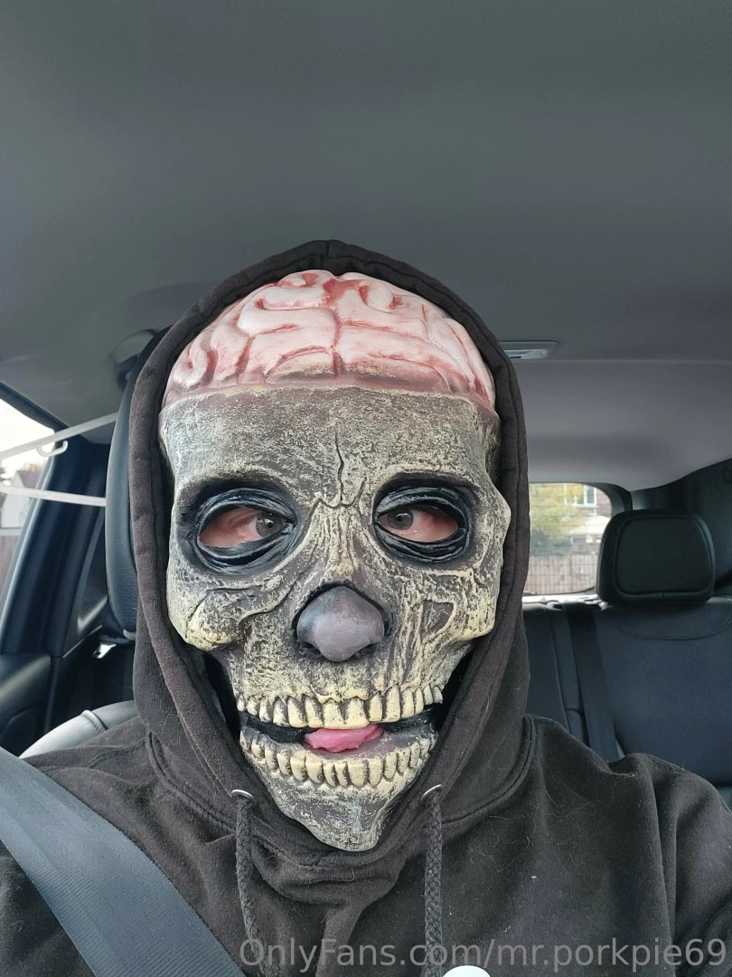 Would you let me fuck you with this on 