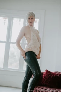 What turns you on the most about a milf like me