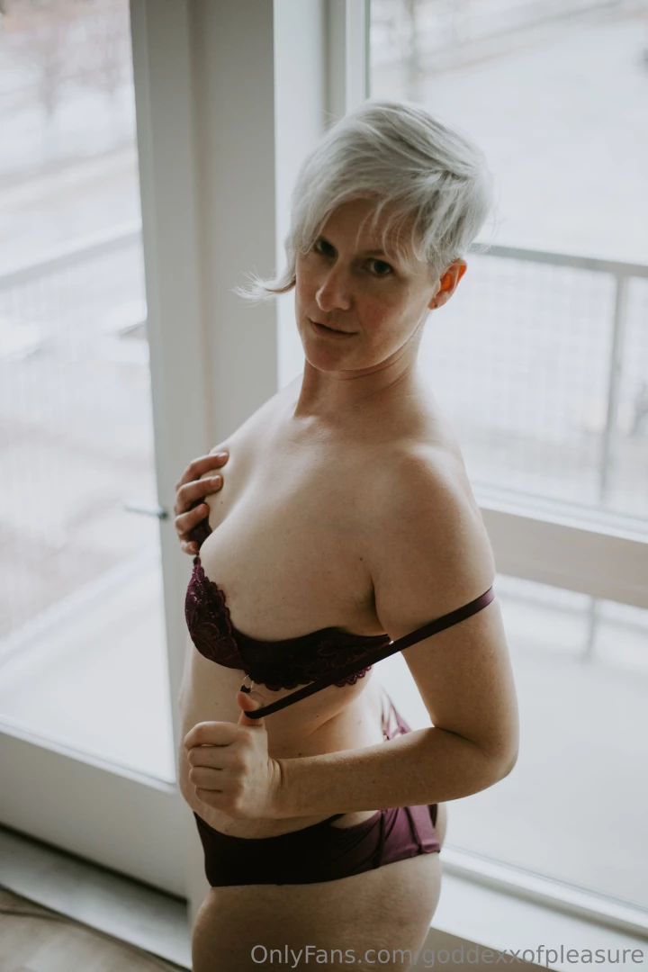 I m thinking about you what do you envision us doing together when we 