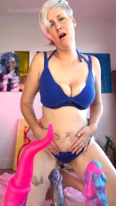 I ve got 3 holes and a craving which hole will you fill first a little