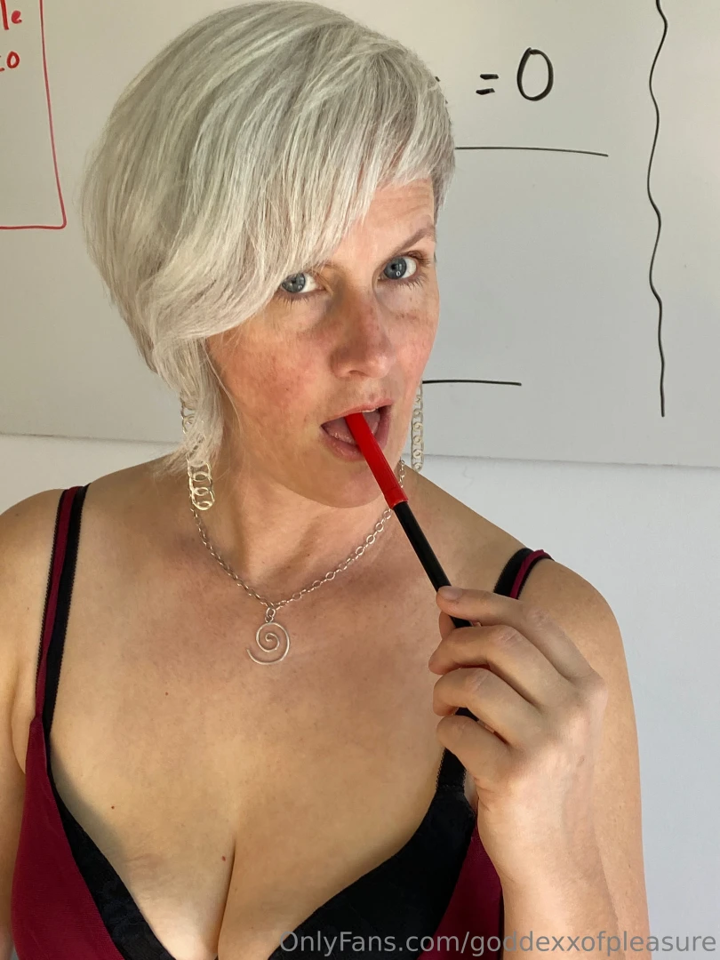 Do you want some extra credit i ll give you an a if you show me how 