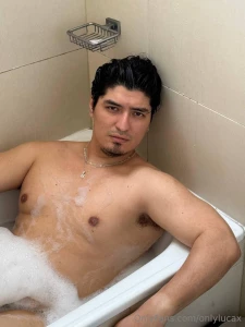 7 5 in big cock and 1 80 m tal my friend unique2369 is waiting for you