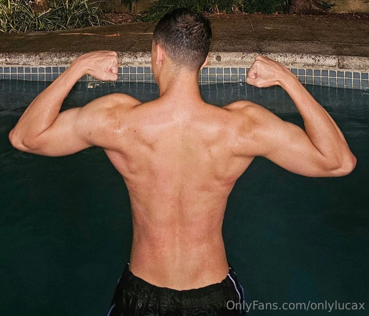 Fitness model alpha male 181 cm tall size 10 us free alphatwunkfree 