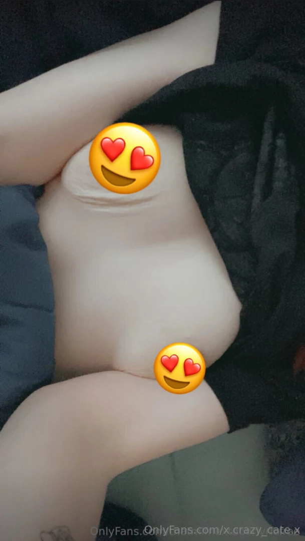 Ad the hottest milf in town is here thatmlfnextdoorlyric 