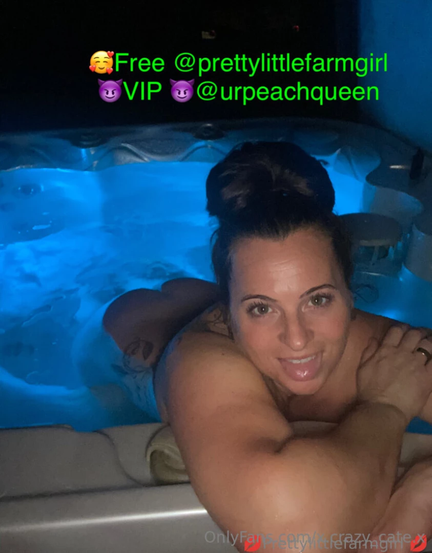 Ad check out this canadian slut 50 off her vip atm urpeachqueen enjoy 