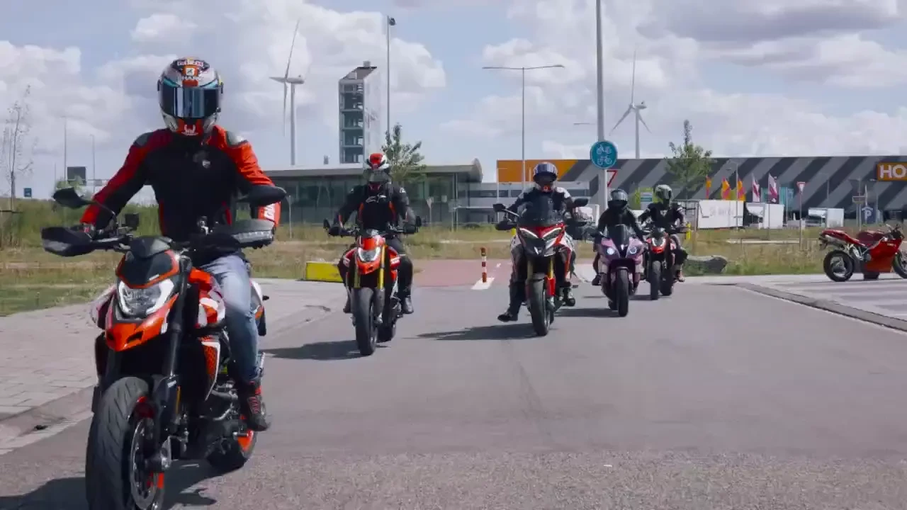 Ducatibikers amsterdam group ride with the amsterdam influencers 