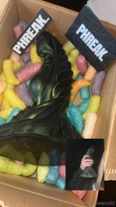 I love a new delivery who wants to see me using this and stretching my