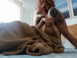 Adoro dormir desnuda para poder sentir la textura i love sleeping part 2