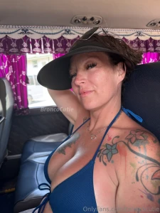 Want to be the first to see my new pics and vids join my vip and get part 1