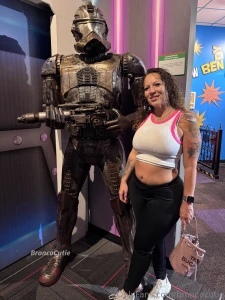 Want to be the first to see my new pics and vids join my vip and get part 7