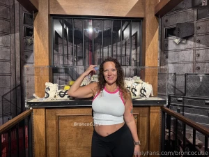 Who s ready for a private show join my vip and get access to my part 4