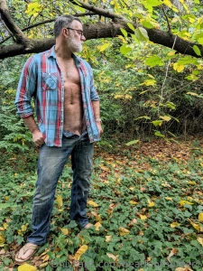 Just a few pics of sir out in nature stripping down and getting part 1